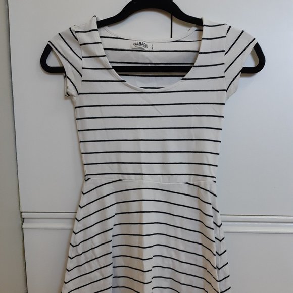 Garage Striped Skater Dress Size XS - Picture 1 of 4
